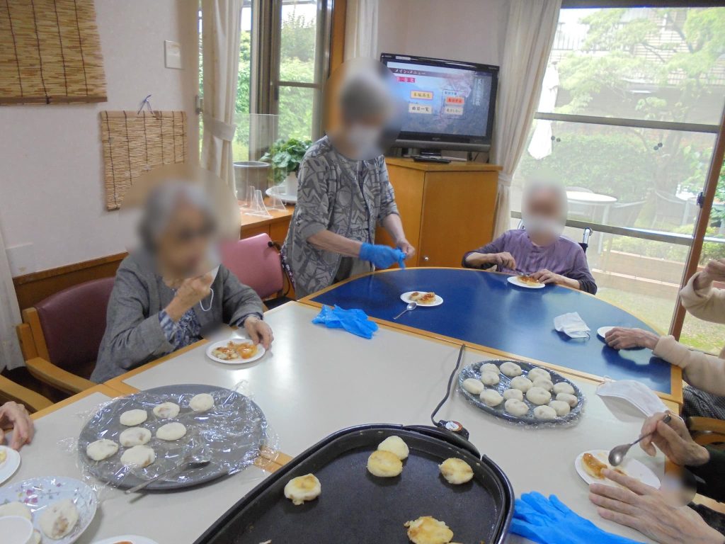 おやつ作りの様子２