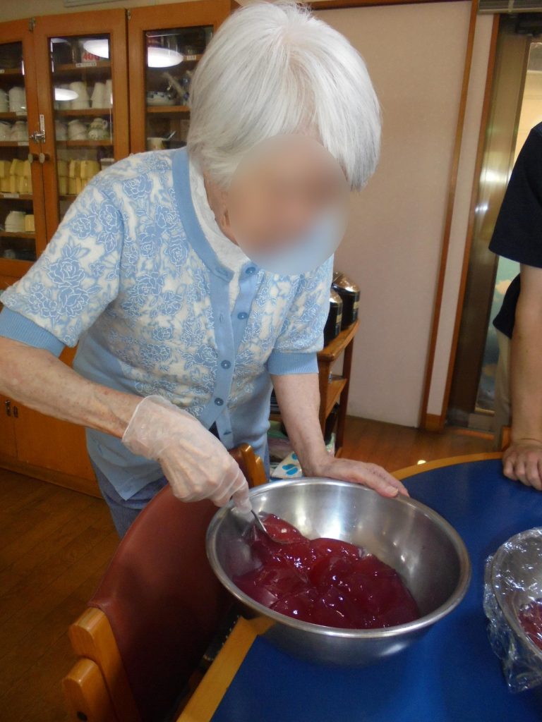 おやつ作りの様子２