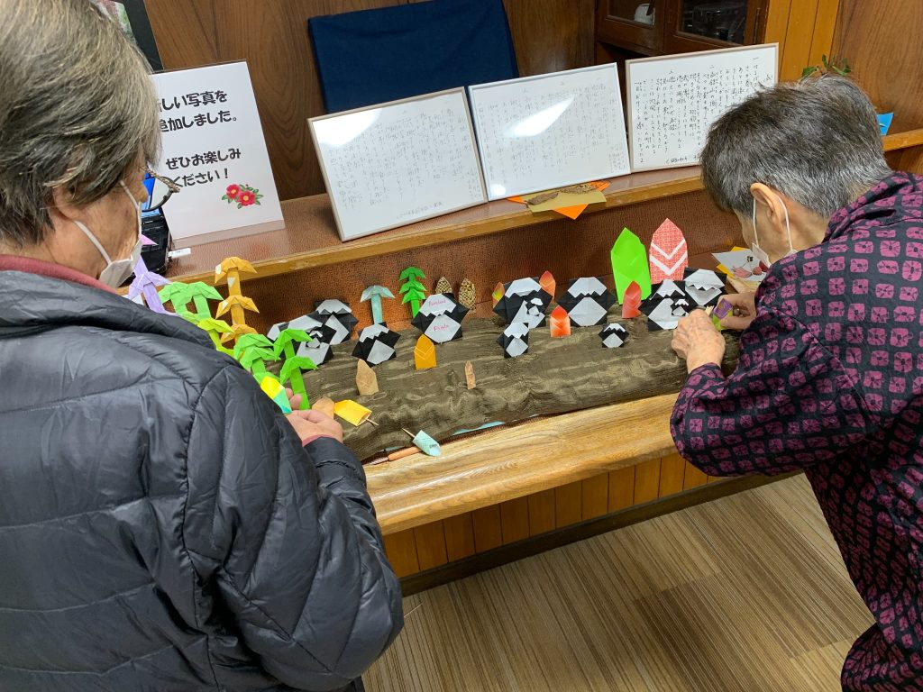 折り紙サークル作品１