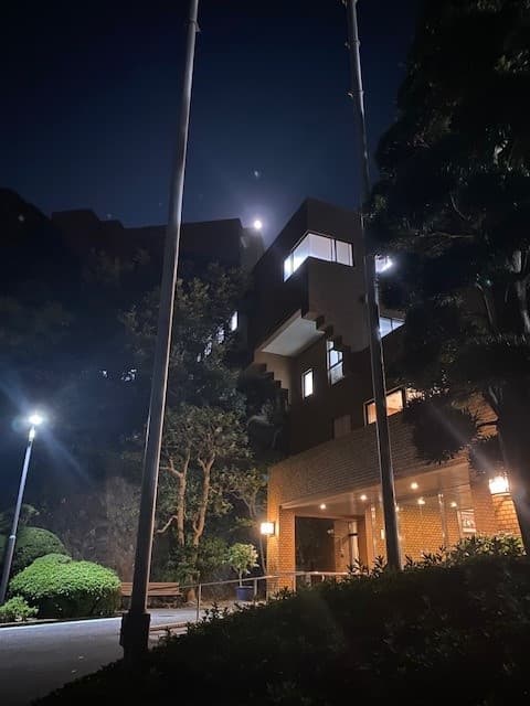 夜のマンション2