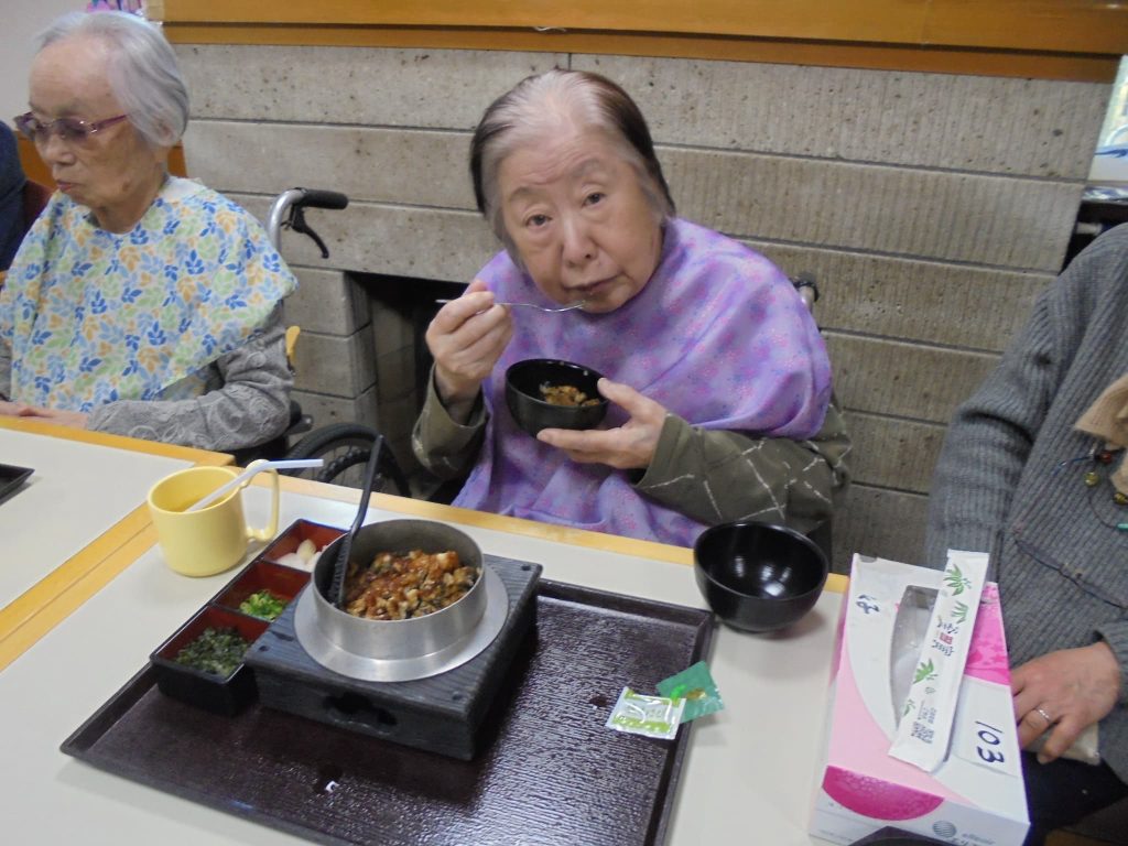 出前一丁＿釜めし２