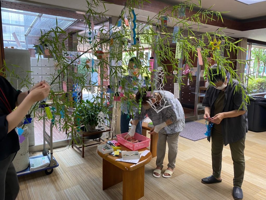 飾り付けの様子１