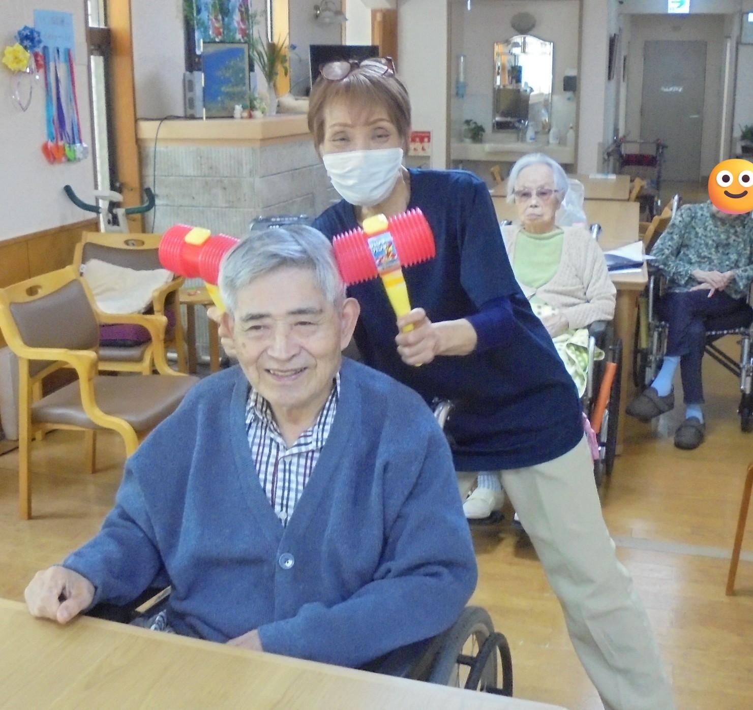 叩いてかぶってジャンケンポン！