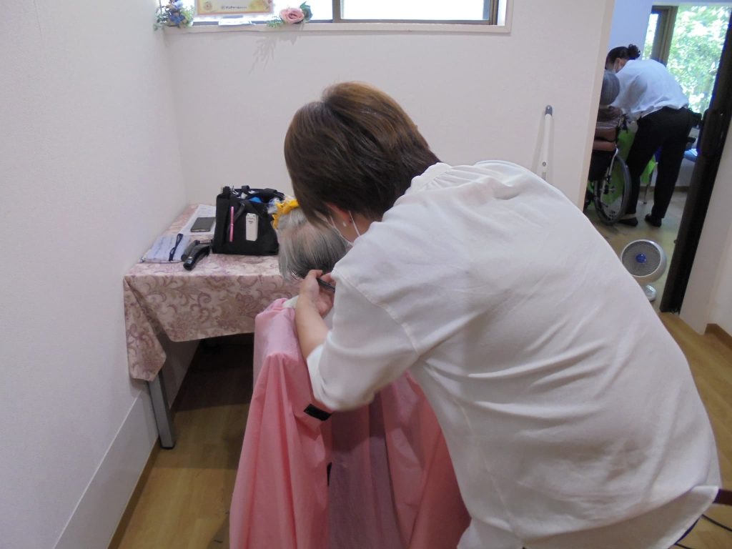 訪問美容１