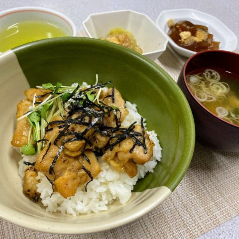 焼き鳥丼🍽️