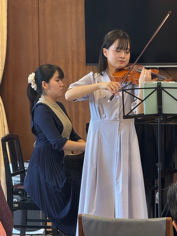 ピアノとヴァイオリンの演奏会