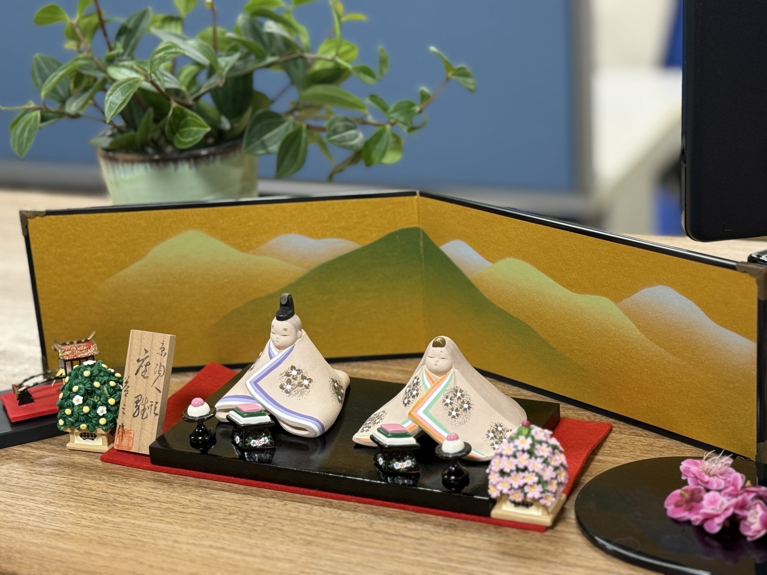 ちいさな座雛🎎